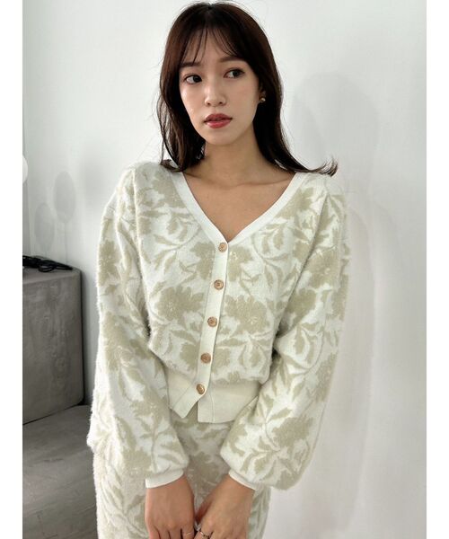 dazzlin（ダズリン）の「フラワーシャギーカーデトップス（カーディガン/ボレロ・レディース・ピンク/ブルー/アイボリー・FREE）」の10枚目の写真