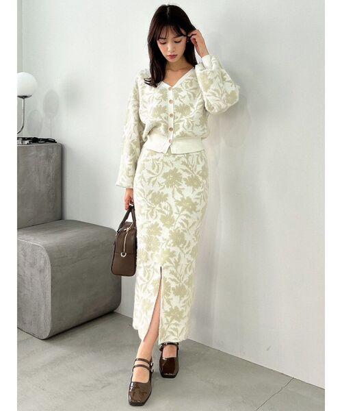 dazzlin（ダズリン）の「フラワーシャギーカーデトップス（カーディガン/ボレロ・レディース・ピンク/ブルー/アイボリー・FREE）」の12枚目の写真