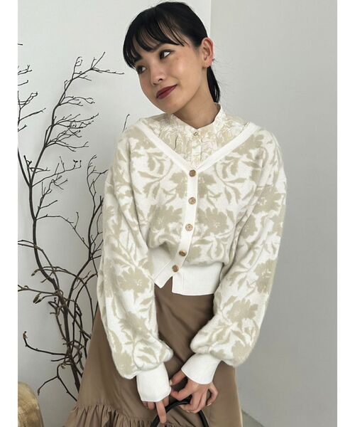 dazzlin（ダズリン）の「フラワーシャギーカーデトップス（カーディガン/ボレロ・レディース・ピンク/ブルー/アイボリー・FREE）」の19枚目の写真