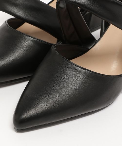 mysty woman（ミスティウーマン）の「ねじりストラップシューズ 974459（パンプス・レディース・オフホワイト/ブラック・MEDIUM/LARGE）」の14枚目の写真