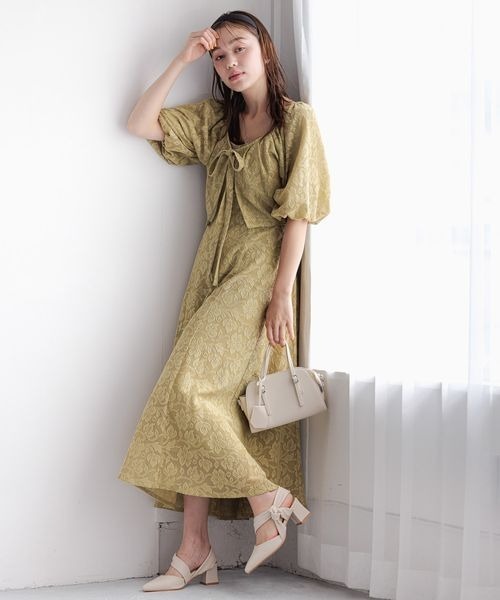 mysty woman（ミスティウーマン）の「ねじりストラップシューズ 974459（パンプス・レディース・オフホワイト/ブラック・MEDIUM/LARGE）」の5枚目の写真