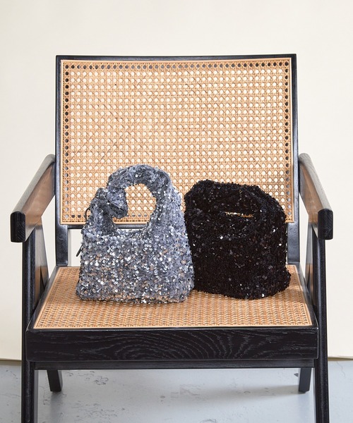 paravion（パラビオン）の「スパンコールハンドバッグ（ハンドバッグ・レディース・シルバー/ブラック/ホワイト/ピンク・FREE）」の15枚目の写真