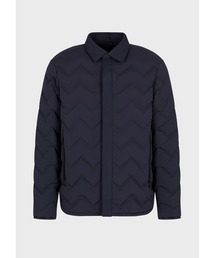 EMPORIO ARMANI | 【エンポリオ アルマーニ】トラベルエッセンシャル パッカブルダウンジャケット ナイロン製 シェブロンキルティング クラシックカラー(ダウンジャケット/コート)
