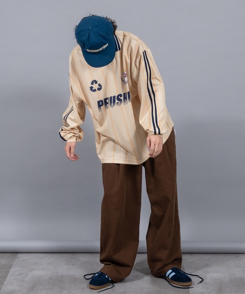 Perushu（ペルーシュ）の「サッカーデザインゲームシャツ（Tシャツ/カットソー・メンズ・ネイビー/ベージュ・LARGE/MEDIUM）」の22枚目の写真