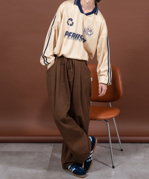 Perushu（ペルーシュ）の「サッカーデザインゲームシャツ（Tシャツ/カットソー・メンズ・ネイビー/ベージュ・LARGE/MEDIUM）」の12枚目の写真