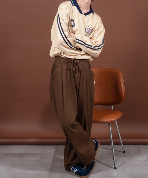 Perushu（ペルーシュ）の「サッカーデザインゲームシャツ（Tシャツ/カットソー・メンズ・ネイビー/ベージュ・LARGE/MEDIUM）」の13枚目の写真