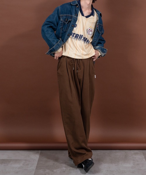 Perushu（ペルーシュ）の「サッカーデザインゲームシャツ（Tシャツ/カットソー・メンズ・ネイビー/ベージュ・LARGE/MEDIUM）」の19枚目の写真