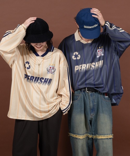 サッカーデザインゲームシャツ（Tシャツ/カットソー）｜Perushu