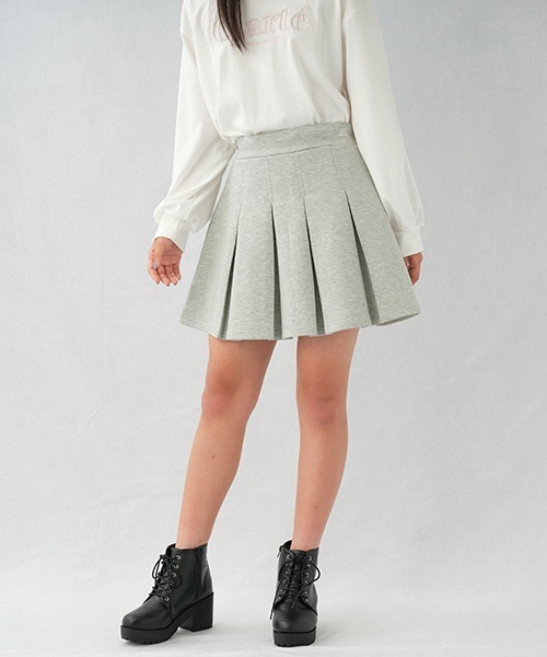 LOVETOXIC(ラブトキシック)の「ダンボールタックフレアスカパン(スカート・キッズ・オフホワイト/トップグレー/ブラック・S/L/M)」の3枚目の写真