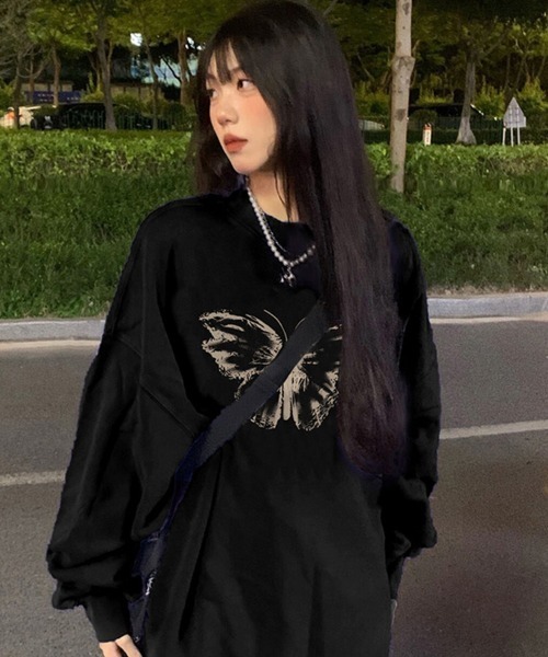 MGV（エムジーヴィー）の「ストリートバタフライプリントロングTシャツ（Tシャツ/カットソー・レディース・レッド/ブラック・MEDIUM/LARGE/X-LARGE）」の8枚目の写真