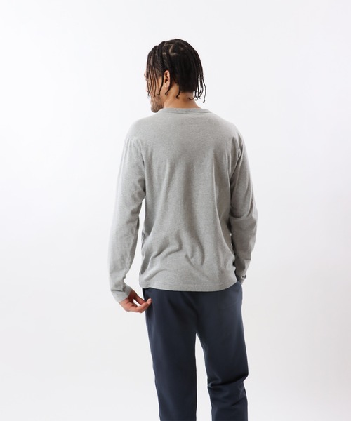 Champion(チャンピオン)の「【Champion/チャンピオン】メンズ ベーシック ロングスリーブTシャツ(Tシャツ/カットソー・メンズ・ネイビー/ホワイト/ブラウン系/ブラック/グレー・LARGE/X-LARGE/MEDIUM/SMALL)」の15枚目の写真