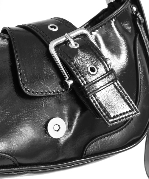 Figments（フィグメンツ）の「合皮ベルトショルダーバッグ（ショルダーバッグ・レディース・ブラック・FREE）」の7枚目の写真