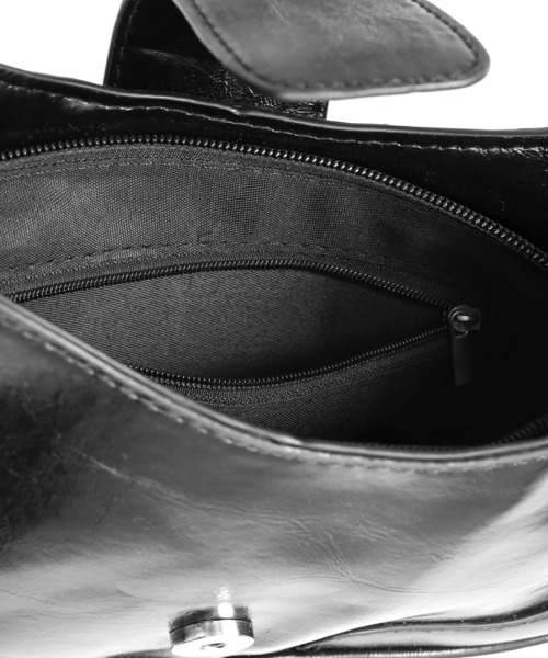 Figments（フィグメンツ）の「合皮ベルトショルダーバッグ（ショルダーバッグ・レディース・ブラック・FREE）」の8枚目の写真