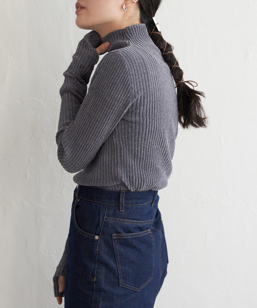 VENCEEXCHANGE（ヴァンスエクスチェンジ）の「モールリブハイネックプルオーバー（ニット/セーター・レディース・グレー/オフホワイト/ブルー/ブラック・FREE）」の9枚目の写真