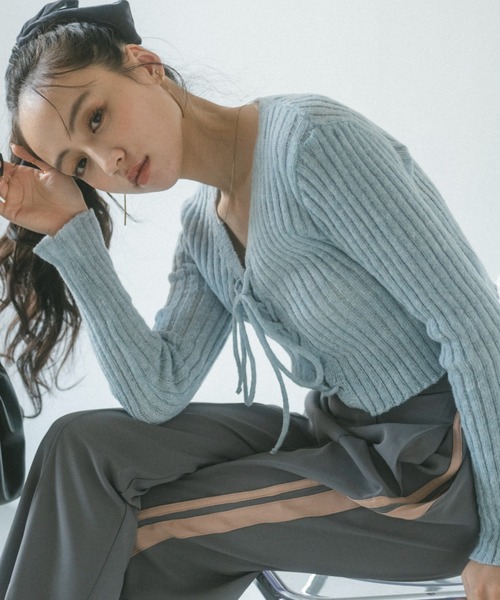 VANNIE U（ヴァニーユー）の「レースアップリブニット（ニット/セーター・レディース・ライトブルー/ライトグレー/ピンク/ライトグリーン/ブルー・FREE）」の3枚目の写真