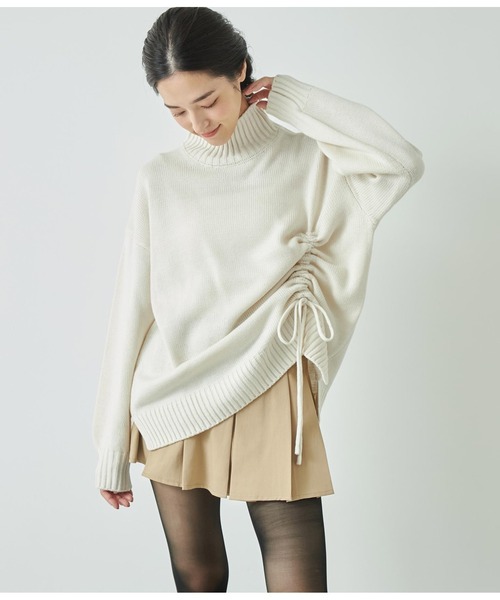 ANAP(アナップ)の「シャーリングハイネックニット(ニット/セーター・レディース・オフホワイト/カーキ/ブラック×ホワイト・FREE)」の11枚目の写真