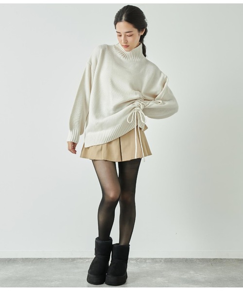 ANAP(アナップ)の「シャーリングハイネックニット(ニット/セーター・レディース・オフホワイト/カーキ/ブラック×ホワイト・FREE)」の15枚目の写真