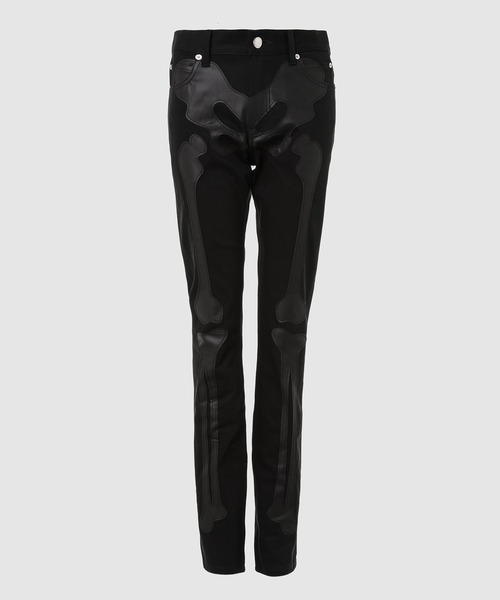 TAKAHIROMIYASHITATheSoloIst.（タカヒロミヤシタザソロイスト）の「stretch skinny jean.(bone)（デニムパンツ・メンズ・ブラック×ブラック/ブラック×ホワイト・48/46）」の2枚目の写真