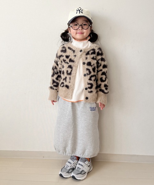 CIAOPANIC TYPY（チャオパニックティピー）の「【WEB限定カラー】【KIDS】アニマル柄シャギーニットクルーネックカーディガン（カーディガン/ボレロ・キッズ・アイボリー/チャコールグレー/ベージュ・S/M/L/XL/XXL）」の22枚目の写真