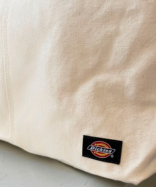 Dickies（ディッキーズ）の「【Dickies/ディッキーズ】キャンバス地ショルダーバッグ/大容量/A４収納可能（ショルダーバッグ・メンズ・ライトブラウン/オフホワイト/ブラック・ONESIZE）」の15枚目の写真