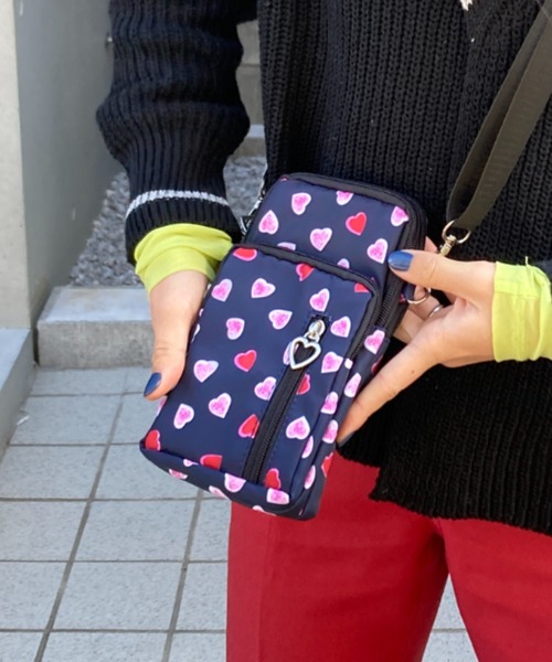 tolene(トレネ)の「スマホショルダー 縦長ミニポシェット(ショルダーバッグ・レディース・A/B/ブラック/ネイビー/C/D・ONE SIZE)」の17枚目の写真
