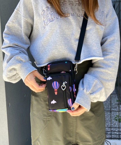 tolene(トレネ)の「スマホショルダー 縦長ミニポシェット(ショルダーバッグ・レディース・A/B/ブラック/ネイビー/C/D・ONE SIZE)」の14枚目の写真