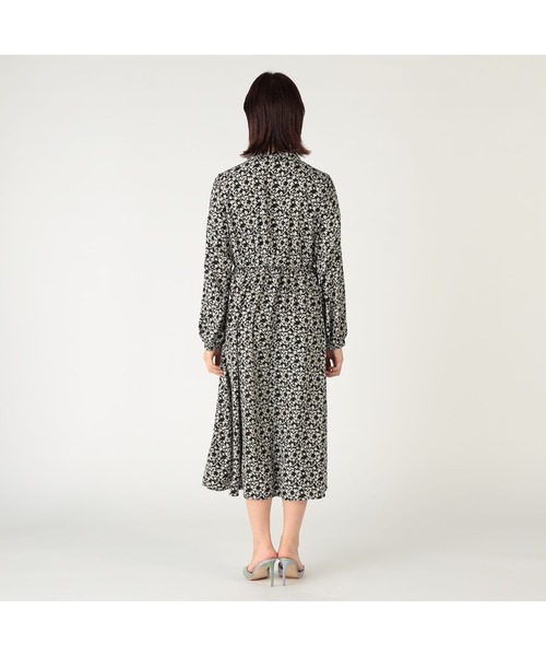 CECIL McBEE（セシルマクビー）の「小花柄バンドカラーワンピース（ワンピース・レディース・ライトベージュ/ブラック・LARGE/MEDIUM）」の10枚目の写真