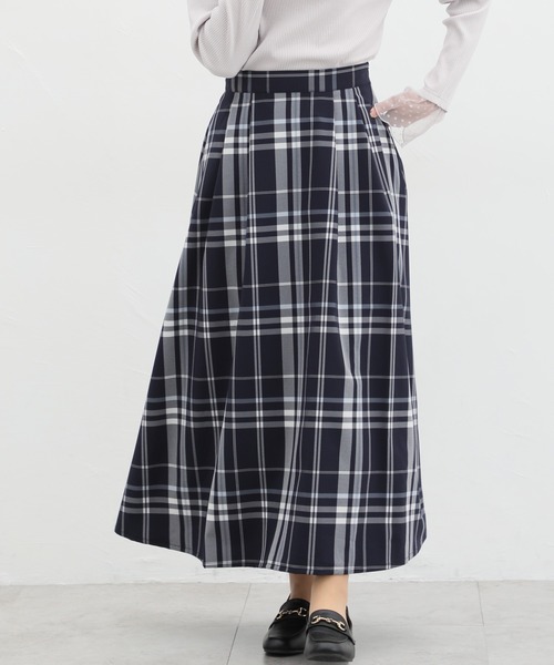 Honeys(ハニーズ)の「総柄ロングスカート(スカート・レディース・ネイビー系/ホワイト系その他/ブラック系その他/ベージュ系その他・L/M/S/3L/LL)」の4枚目の写真