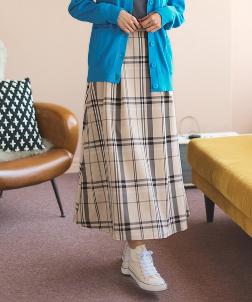 Honeys(ハニーズ)の「総柄ロングスカート(スカート・レディース・ネイビー系/ホワイト系その他/ブラック系その他/ベージュ系その他・L/M/S/3L/LL)」の14枚目の写真