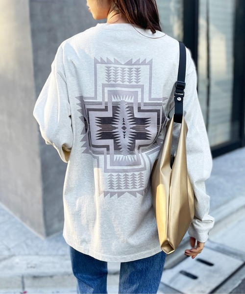 PENDLETON（ペンドルトン）の「【PENDLETON】Back Print L/S Tee (Unisex)（Tシャツ/カットソー・メンズ・ブラック/ライトグレー/ブルー/オフホワイト/イエロー/ミント/ホワイト/ライトピンク・M/L/S/XL）」の4枚目の写真