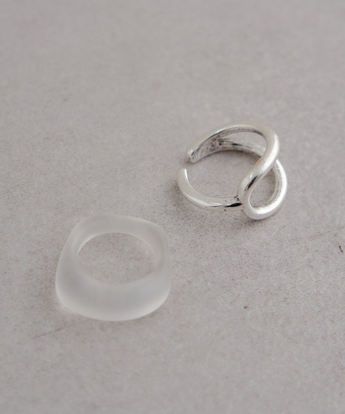 Chico（チコ）の「ニュアンスリング2セット（リング・レディース・ゴールド/シルバー・FREE）」の3枚目の写真