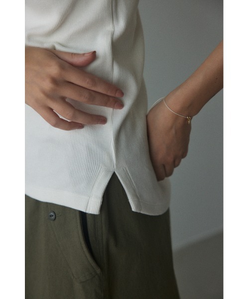 BLACK BY MOUSSY（ブラックバイマウジー）の「standard tanktop(スタンダードタンクトップ)（タンクトップ・レディース・ホワイト/ブラウン/ライトブラック/ライトイエロー/オレンジ/ダークブルー/ネイビー・FREE）」の10枚目の写真