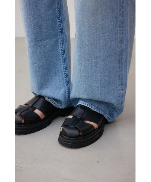 AZUL by moussy(アズールバイマウジー)の「AZUL DENIM ワイドクラッシュ(デニムパンツ・メンズ・ライトブルー・LARGE/MEDIUM)」の2枚目の写真