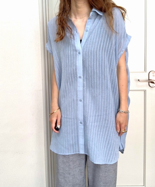 Q（キュー）の「シアーマルチwayシャツ（シャツ/ブラウス・レディース・ブラック/ライトブルー・MEDIUM）」の10枚目の写真