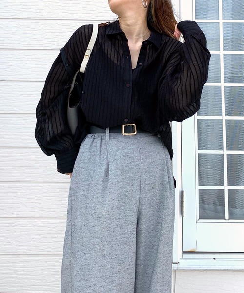 Q（キュー）の「シアーマルチwayシャツ（シャツ/ブラウス・レディース・ブラック/ライトブルー・MEDIUM）」の16枚目の写真