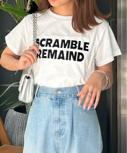 INGNI(イング)の「ロゴプリントTシャツ(Tシャツ/カットソー・レディース・ブラック×ホワイト/ピンク系2/ホワイト×シルバー/ブラック×シルバー/ホワイト×ブラック/チャコールグレー/ホワイト系その他/ホワイト系5・M)」の18枚目の写真