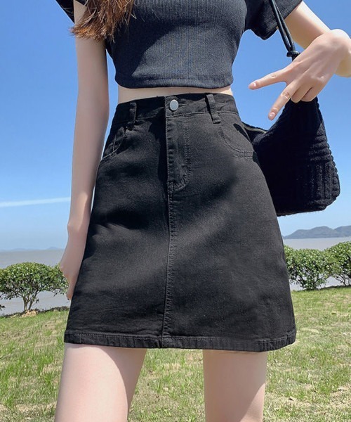 【AMIRI】VIP価格 MA ミニデニムスカート 関税・送料込み デニムAラインミニスカート/(MA)(デニムスカート)|B.I.D.