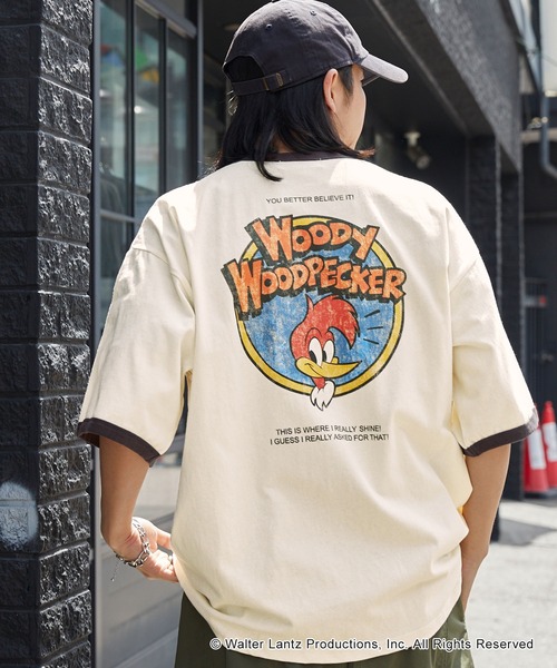 MONO-MART(モノマート)の「【FELIX & CASPER & Woody Woodpecker】別注 ヴィンテージライクデザイン ビッグシルエット半袖Tシャツ/フェリックス/キャスパー/ウッディー・ウッドペッカー(Tシャツ/カットソー・レディース・ネイビー系5/アイボリー系4/ホワイト系5/ネイビー系2/ネイビー系/ブラック系4/ブラック系2/ブラック系5/ホワイト系1/ホワイト系/オフホワイト/ブラック系/スミクロ/ネイビー/アイボリー系1/ブラック系3/ブラック系1/ホワイト系4/ダークブラウン・M/L)」の15枚目の写真