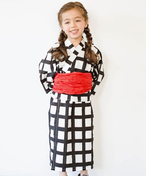 p.premier（ピードットプルミエ）の「BIG格子柄２WAY浴衣（浴衣・キッズ・レッド/ブラック/ターコイズブルー・120/110/100/90/140/130）」の2枚目の写真