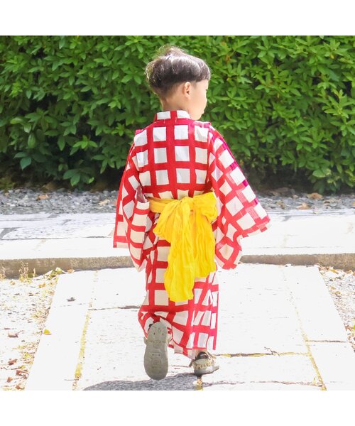 p.premier（ピードットプルミエ）の「BIG格子柄２WAY浴衣（浴衣・キッズ・レッド/ブラック/ターコイズブルー・120/110/100/90/140/130）」の6枚目の写真