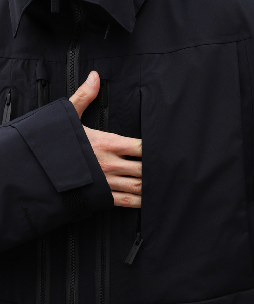 WHITE MOUNTAINEERING（ホワイトマウンテニアリング）の「【White