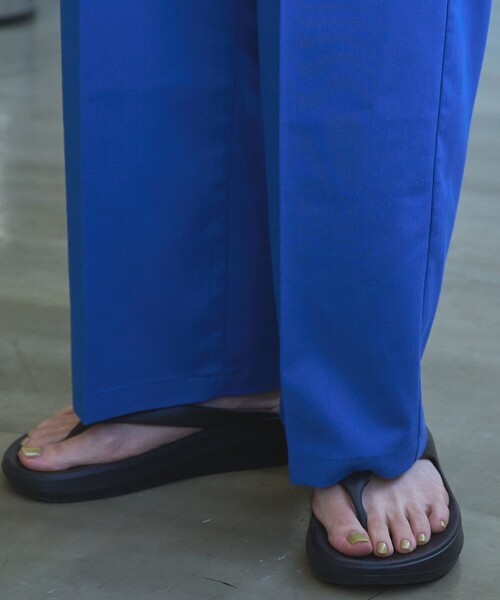 coen（コーエン）の「【C.Mt】FORM　THONG（23cm／24cm／25cm）（WEB限定サイズ）（サンダル・レディース・その他1/グレー/ブラック・24cm/23cm/25cm）」の10枚目の写真