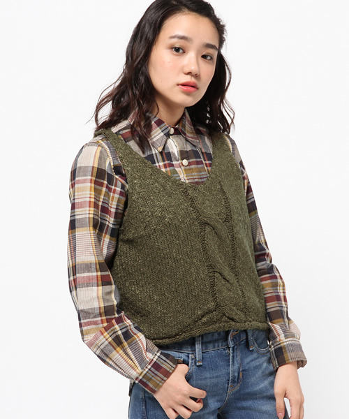 Kastane（カスタネ）の「ニットベスト（パーカー・レディース・アイボリー/カーキ/レッド・FREE）」の2枚目の写真