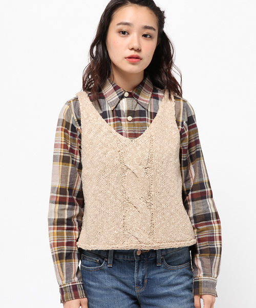 Kastane（カスタネ）の「ニットベスト（パーカー・レディース・アイボリー/カーキ/レッド・FREE）」の4枚目の写真