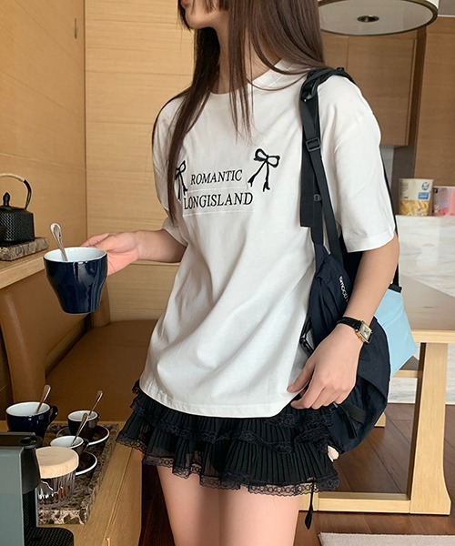 gossip!ロサンゼルス(ゴシップロサンゼルス)の「Y2K ラウンドネックリボン刺繍綿Tシャツ(Tシャツ/カットソー・レディース・オフホワイト/グレー・FREE)」の2枚目の写真