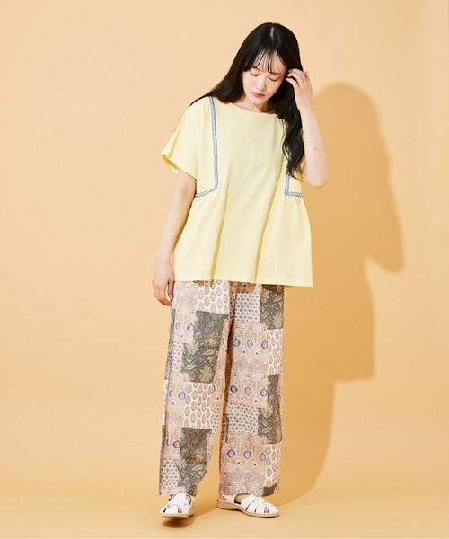 CUBE SUGAR(キューブシュガー)の「綿ソフトボイル総柄プリントイージーギャザーパンツ(その他パンツ・レディース・ブルー系その他/ホワイト系その他/ベージュ系その他/ネイビー系・M)」の11枚目の写真
