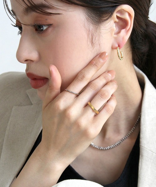 abaskdesign(アバスクデザイン)の「金属アレルギー対応 ミニマムフープステンレスピアス(ピアス(両耳用)・レディース・ゴールド・FREE)」の7枚目の写真