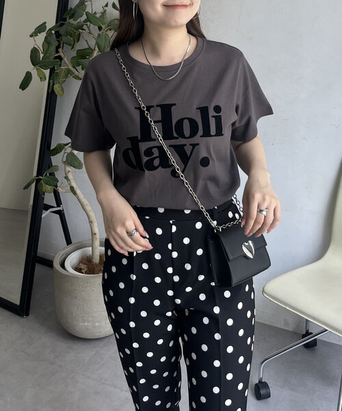 prose verse（プロズヴェール）の「【Holiday】フロッキーロゴTシャツ（Tシャツ/カットソー・レディース・オフホワイト/チャコールグレー・MEDIUM/LARGE）」の20枚目の写真