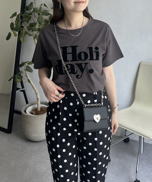 prose verse（プロズヴェール）の「【Holiday】フロッキーロゴTシャツ（Tシャツ/カットソー・レディース・オフホワイト/チャコールグレー・MEDIUM/LARGE）」の19枚目の写真