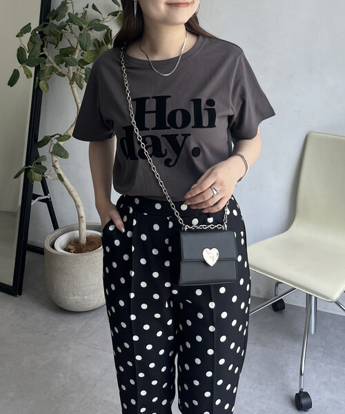 prose verse（プロズヴェール）の「【Holiday】フロッキーロゴTシャツ（Tシャツ/カットソー・レディース・オフホワイト/チャコールグレー・MEDIUM/LARGE）」の15枚目の写真